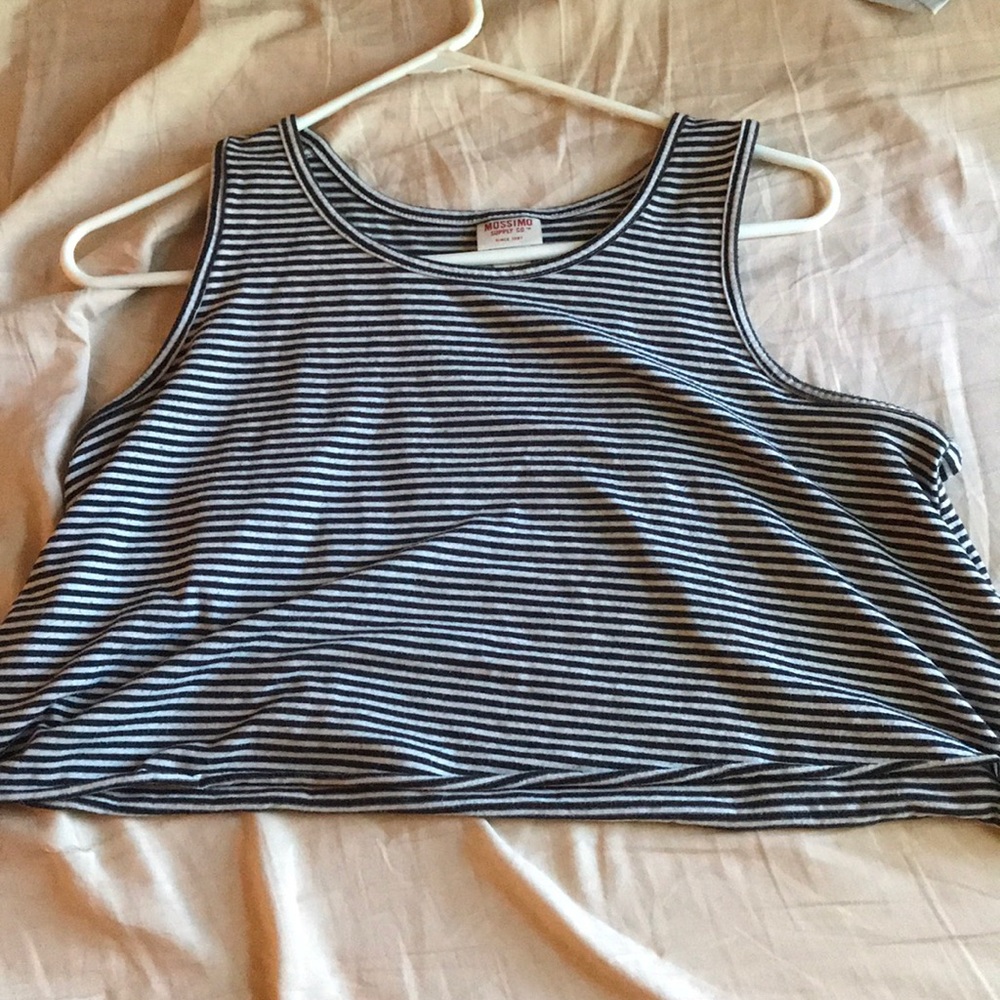 Striped crop top/tank top